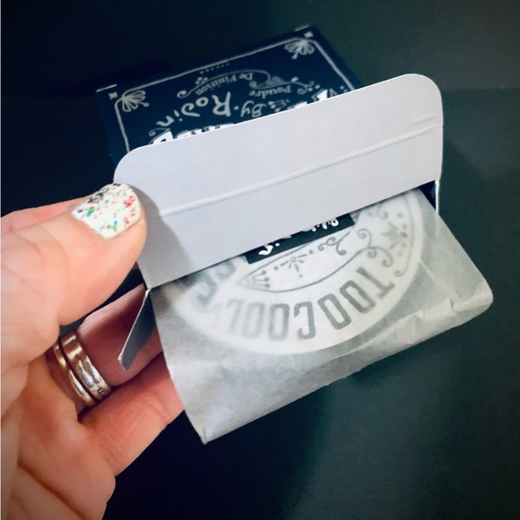 Artclass - Too cool for school perfection finishing micro blurring powder NEW - Picture 6 of 11